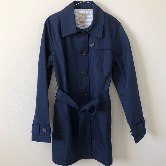 L.L Bean Navy Old Port Trench Coat. Size Medium - Picture 2 of 10